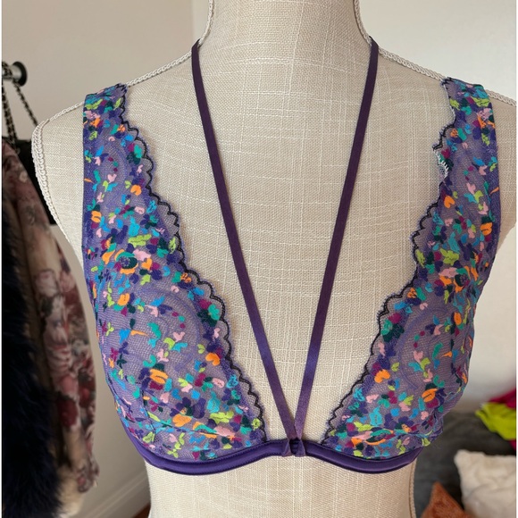 SAVAGE X FENTY BRA - Picture 2 of 9